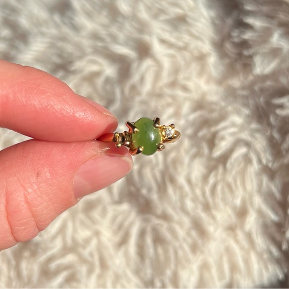 18K HGE Gold & Jade Ring - Picture 8 of 8